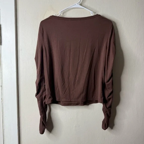 Athleta Brown Ruched Long Sleeve Active Athletic Cropped Top - Picture 4 of 5